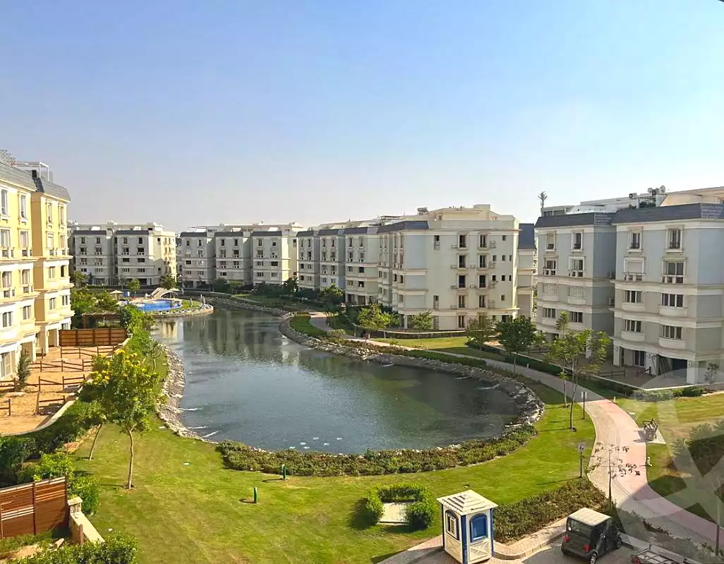 https://aqarmap.com.eg/en/listing/7295093-for-sale-cairo-new-cairo-compounds-mountain-view1-1-compound