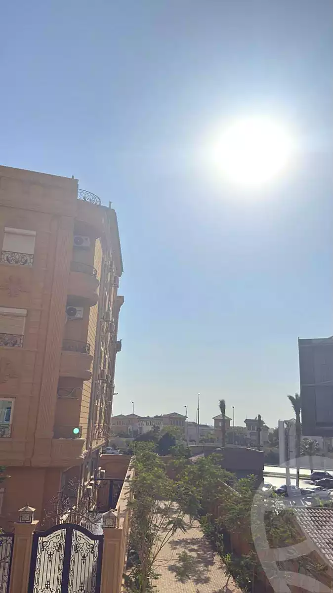 https://aqarmap.com.eg/ar/listing/7295300-for-sale-cairo-new-cairo-compounds-grand-caesar-thiqa