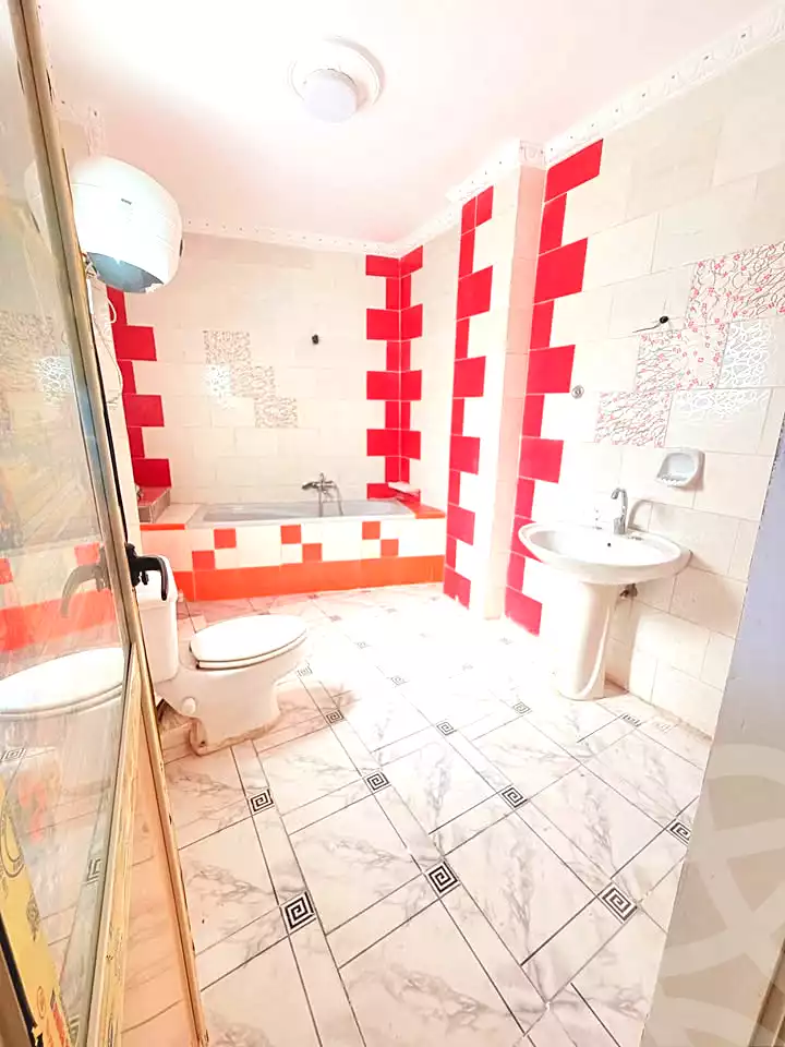 https://aqarmap.com.eg/en/listing/7295418-for-sale-alexandria-sydy-bshr-sydy-bshr-bhry-shr-khld-bn-lwlyd