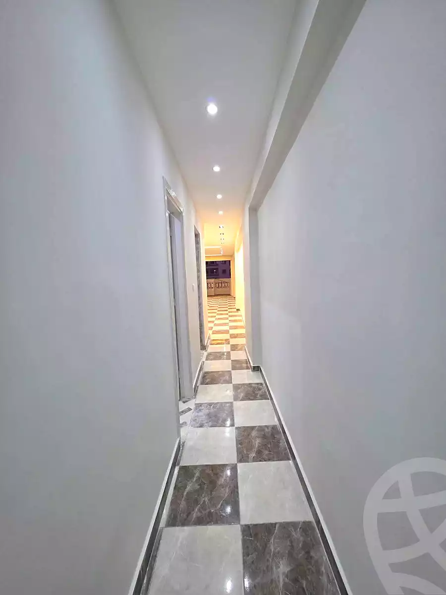 https://aqarmap.com.eg/ar/listing/7295879-for-sale-alexandria-sydy-bshr-sydy-bshr-bhry-gamal-abd-el-nasir-st