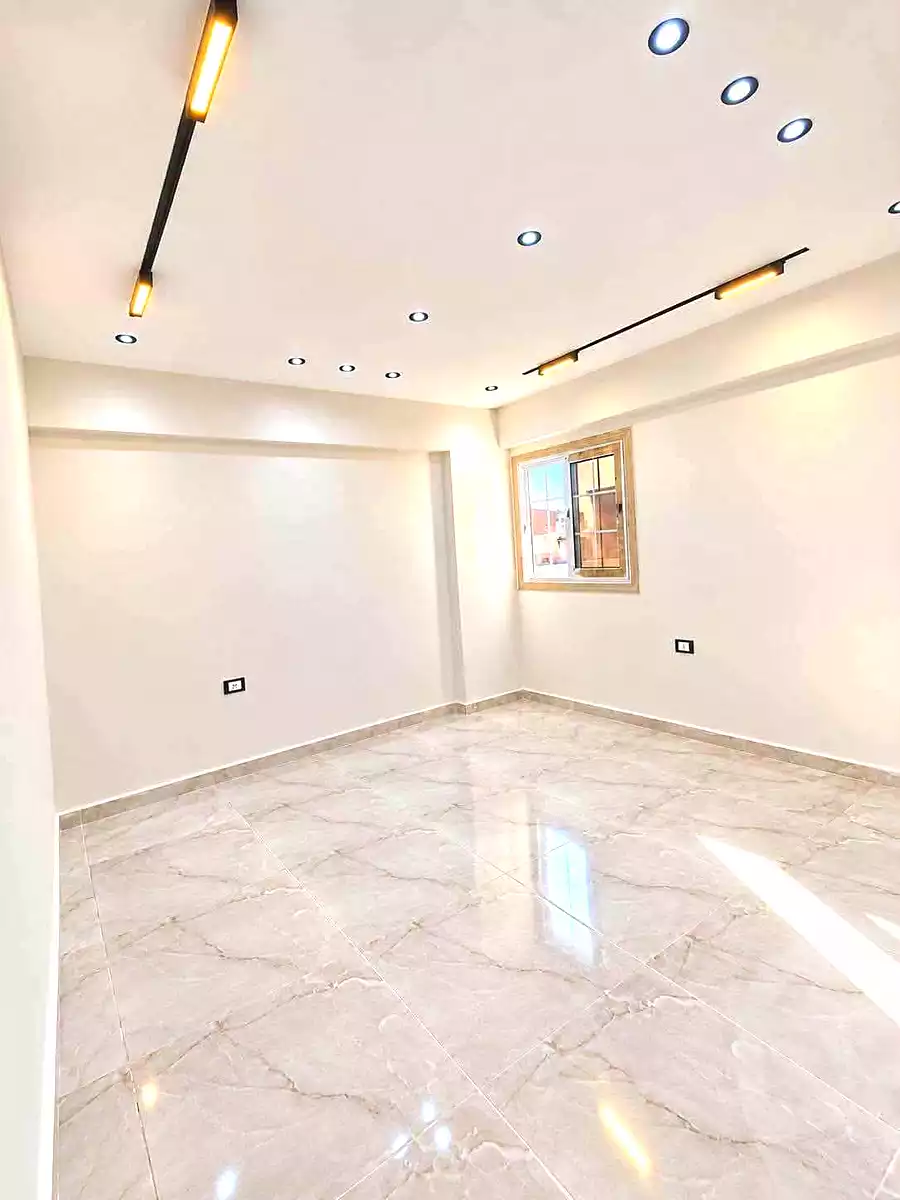 https://aqarmap.com.eg/ar/listing/7295883-for-sale-alexandria-al-agamy-lbytsh-shahr-al-assal-st