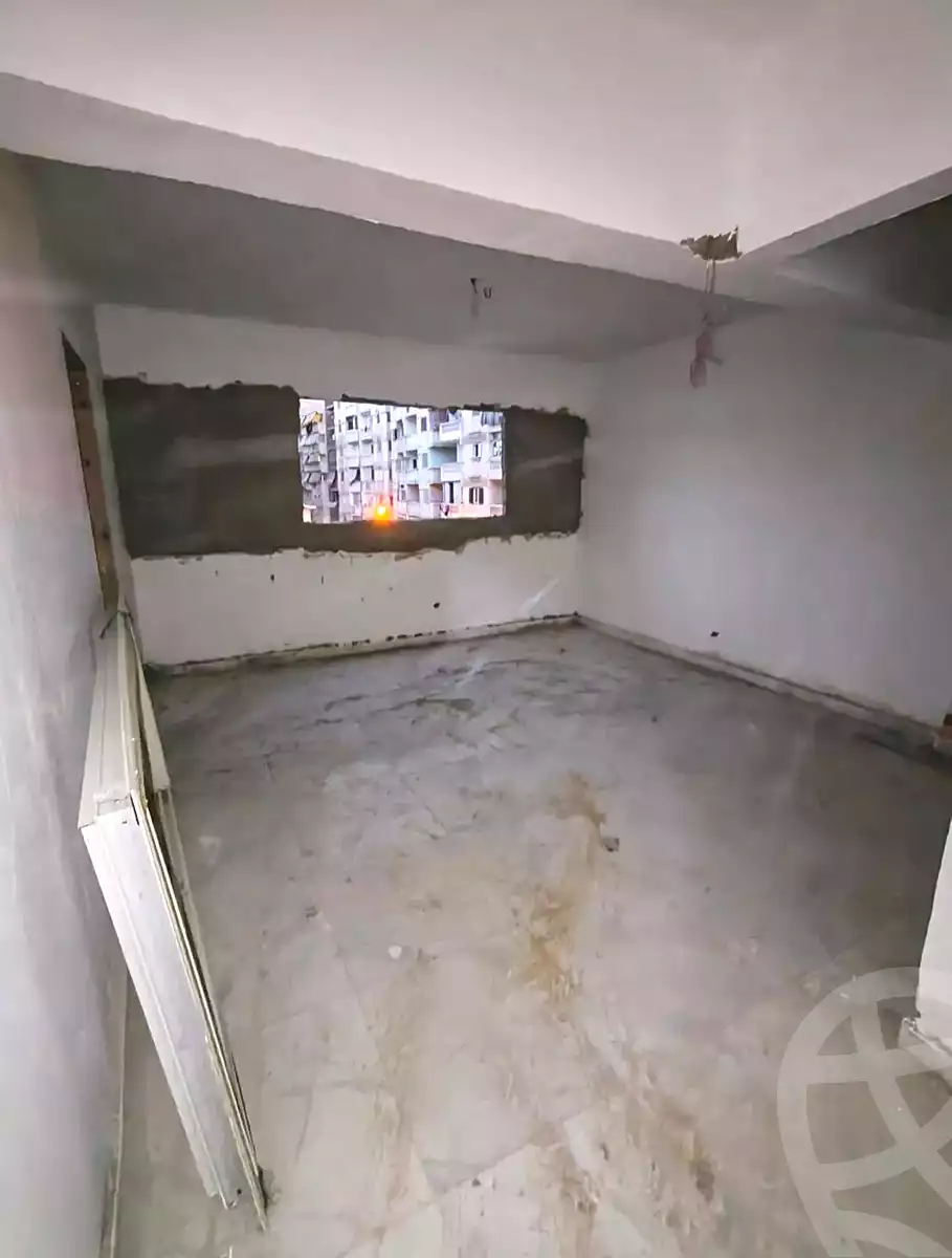 https://aqarmap.com.eg/ar/listing/7295932-for-sale-alexandria-al-agamy-el-hanouvel-el-salam-st