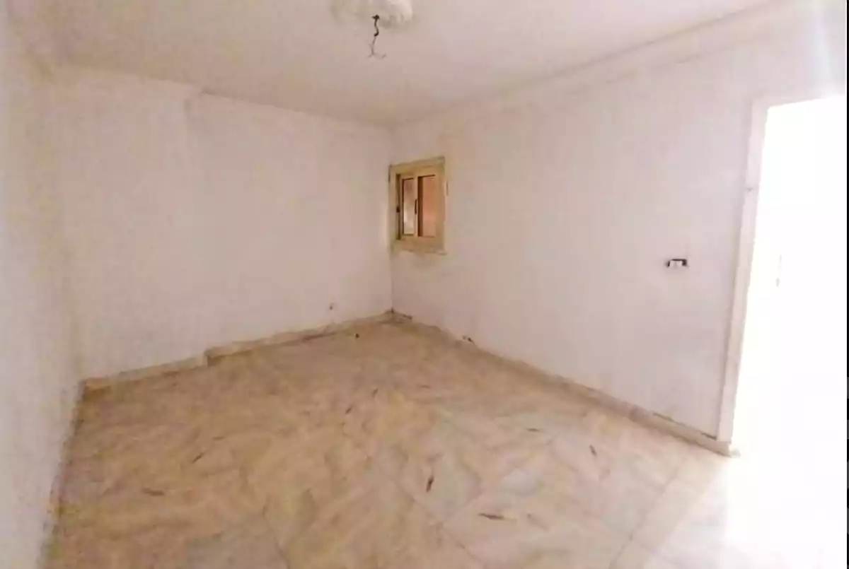 https://aqarmap.com.eg/ar/listing/7296054-for-sale-alexandria-el-saraya
