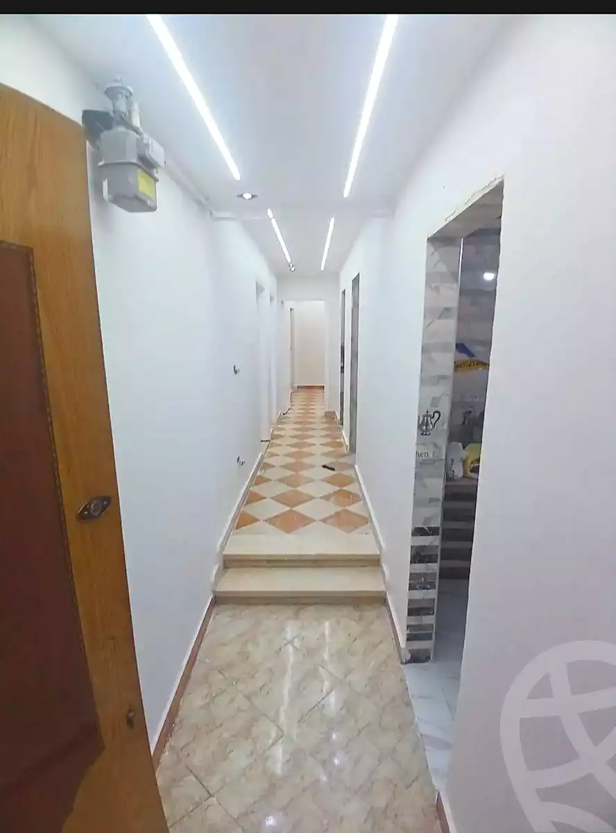 https://aqarmap.com.eg/ar/listing/7296114-for-sale-alexandria-sydy-bshr-sydy-bshr-bhry-gamal-abd-el-nasir-st