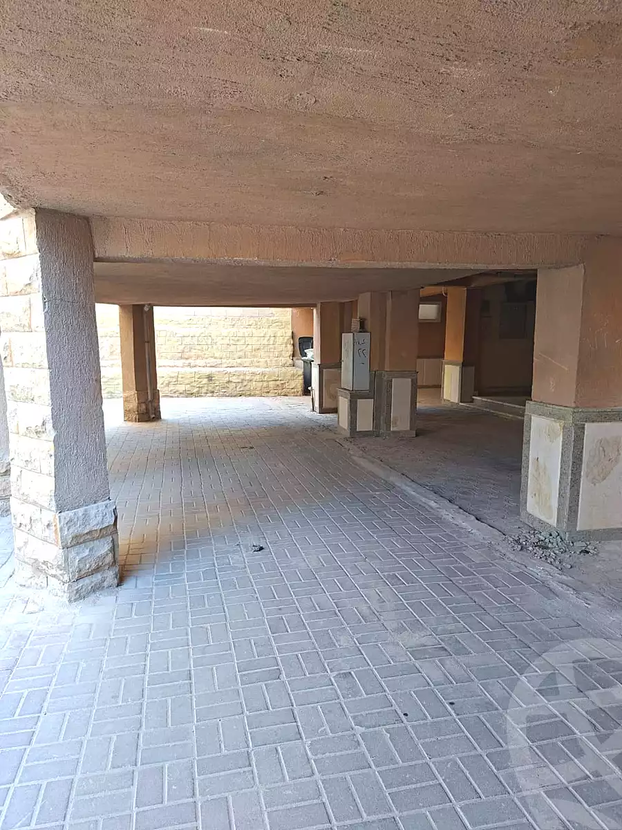 https://aqarmap.com.eg/ar/listing/7296181-for-sale-cairo-new-cairo-north-investors-salama-hegazi-st