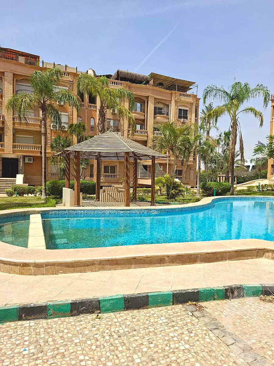 https://aqarmap.com.eg/ar/listing/7296181-for-sale-cairo-new-cairo-north-investors-salama-hegazi-st