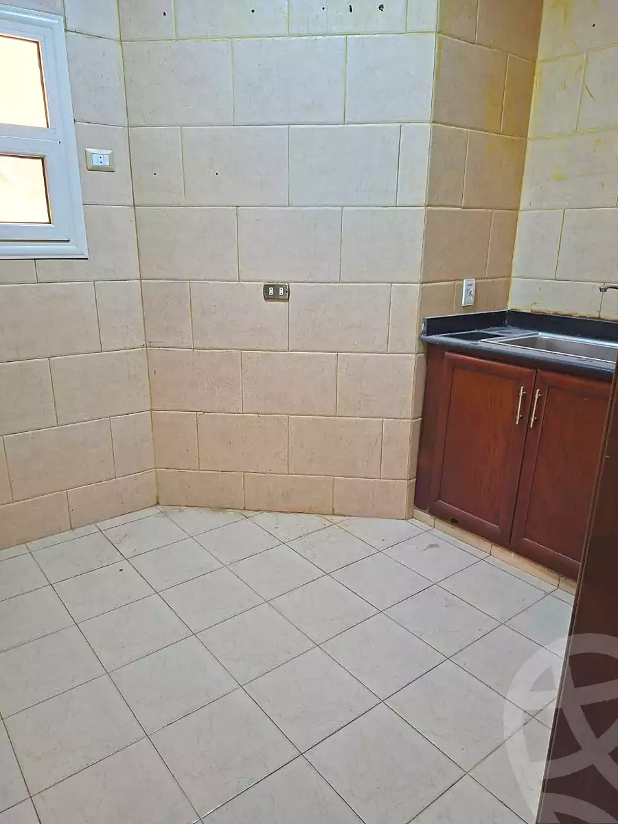 https://aqarmap.com.eg/ar/listing/7296181-for-sale-cairo-new-cairo-north-investors-salama-hegazi-st