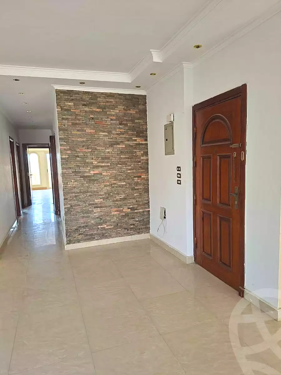 https://aqarmap.com.eg/ar/listing/7296181-for-sale-cairo-new-cairo-north-investors-salama-hegazi-st