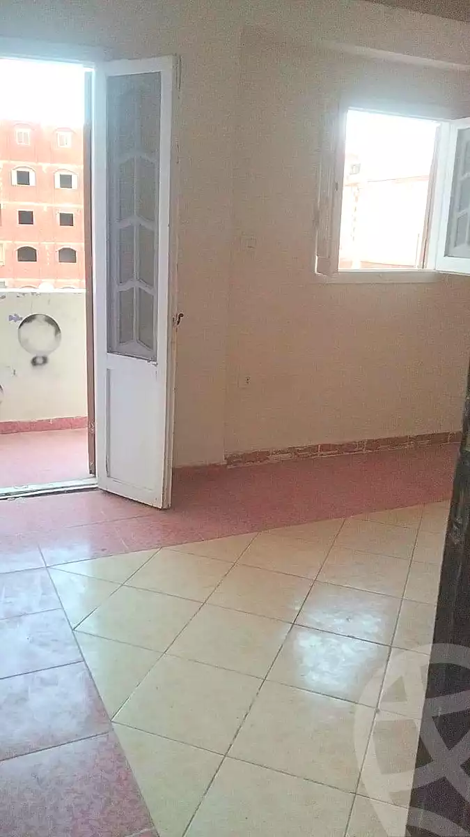 https://aqarmap.com.eg/ar/listing/7296303-for-sale-alexandria-al-agamy-bw-ywsf