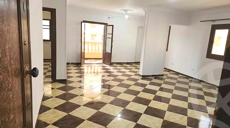 https://aqarmap.com.eg/ar/listing/7296433-for-rent-alexandria-miami-khld-bn-lwlyd