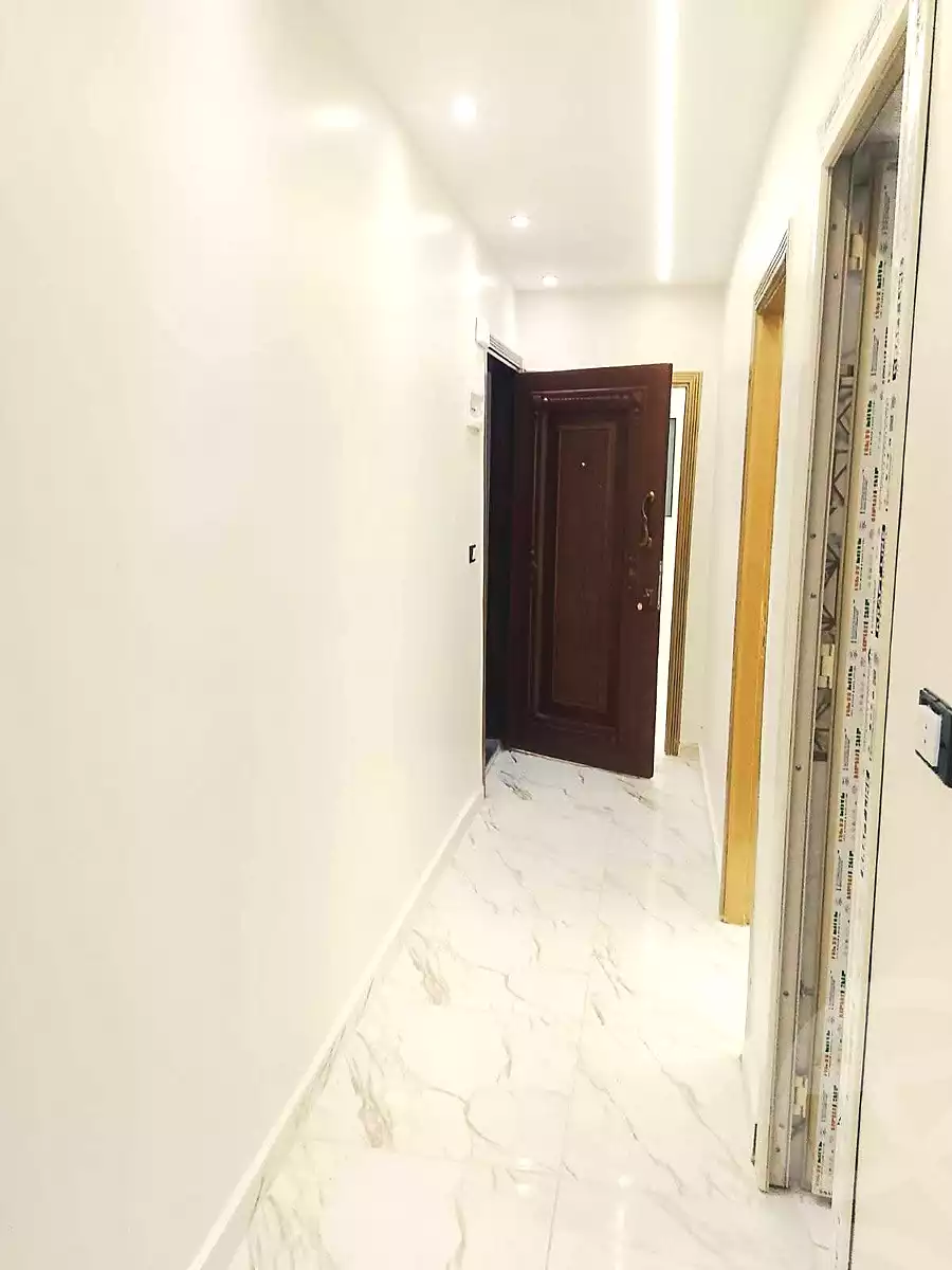 https://aqarmap.com.eg/en/listing/7296705-for-sale-alexandria-al-agamy-lbytsh-bianchiii
