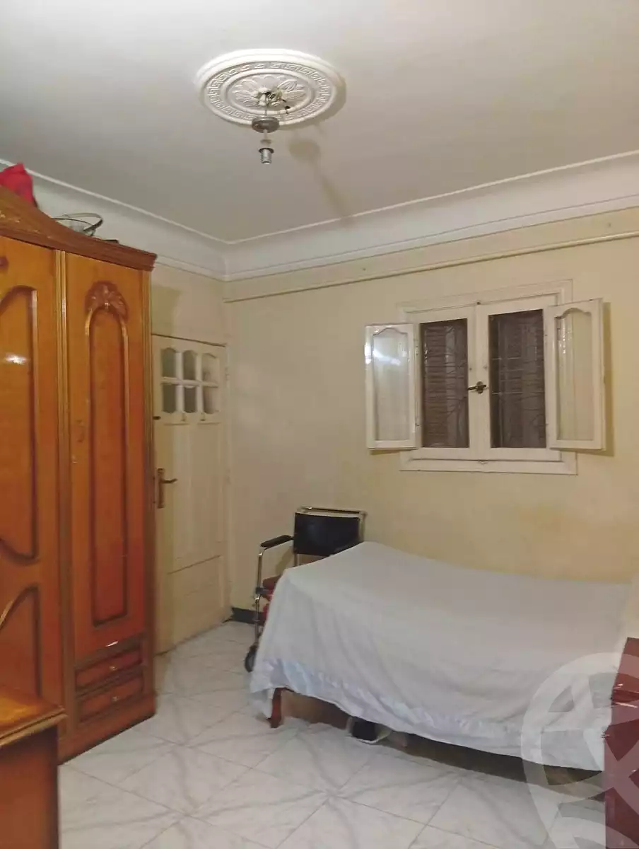 https://aqarmap.com.eg/en/listing/7296745-for-sale-alexandria-alhadara-new-el-hadra