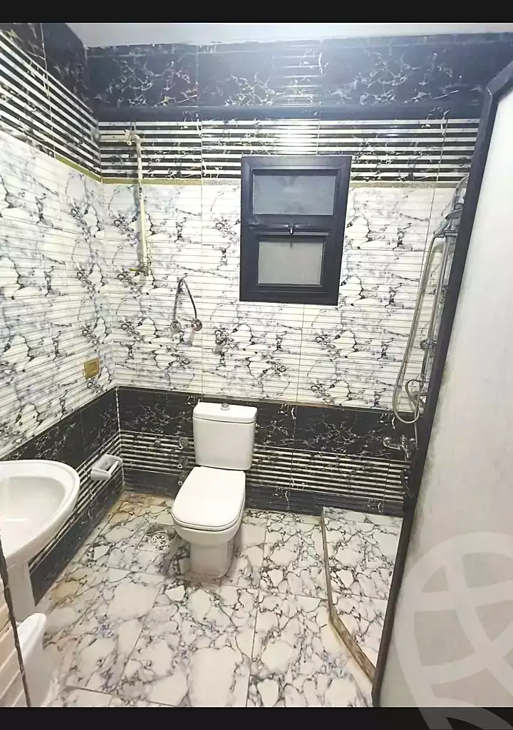 https://aqarmap.com.eg/ar/listing/7296803-for-sale-alexandria-al-agamy-lbytsh