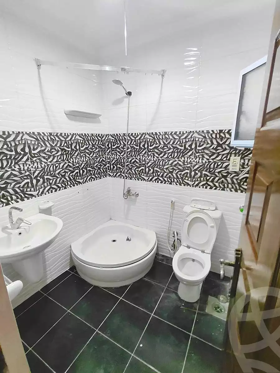 https://aqarmap.com.eg/ar/listing/7297557-for-sale-alexandria-miami-mahmoud-el-isawy-st