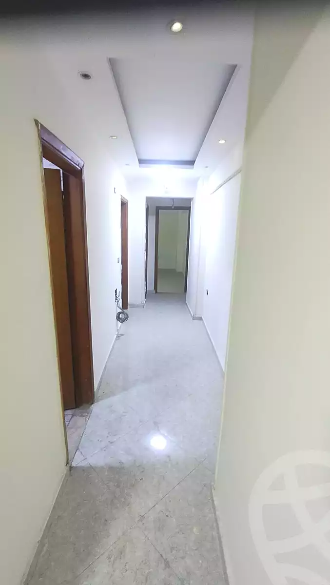 https://aqarmap.com.eg/en/listing/7297650-for-rent-cairo-helwan-helwan-el-sharkeya-el-maraghi-st