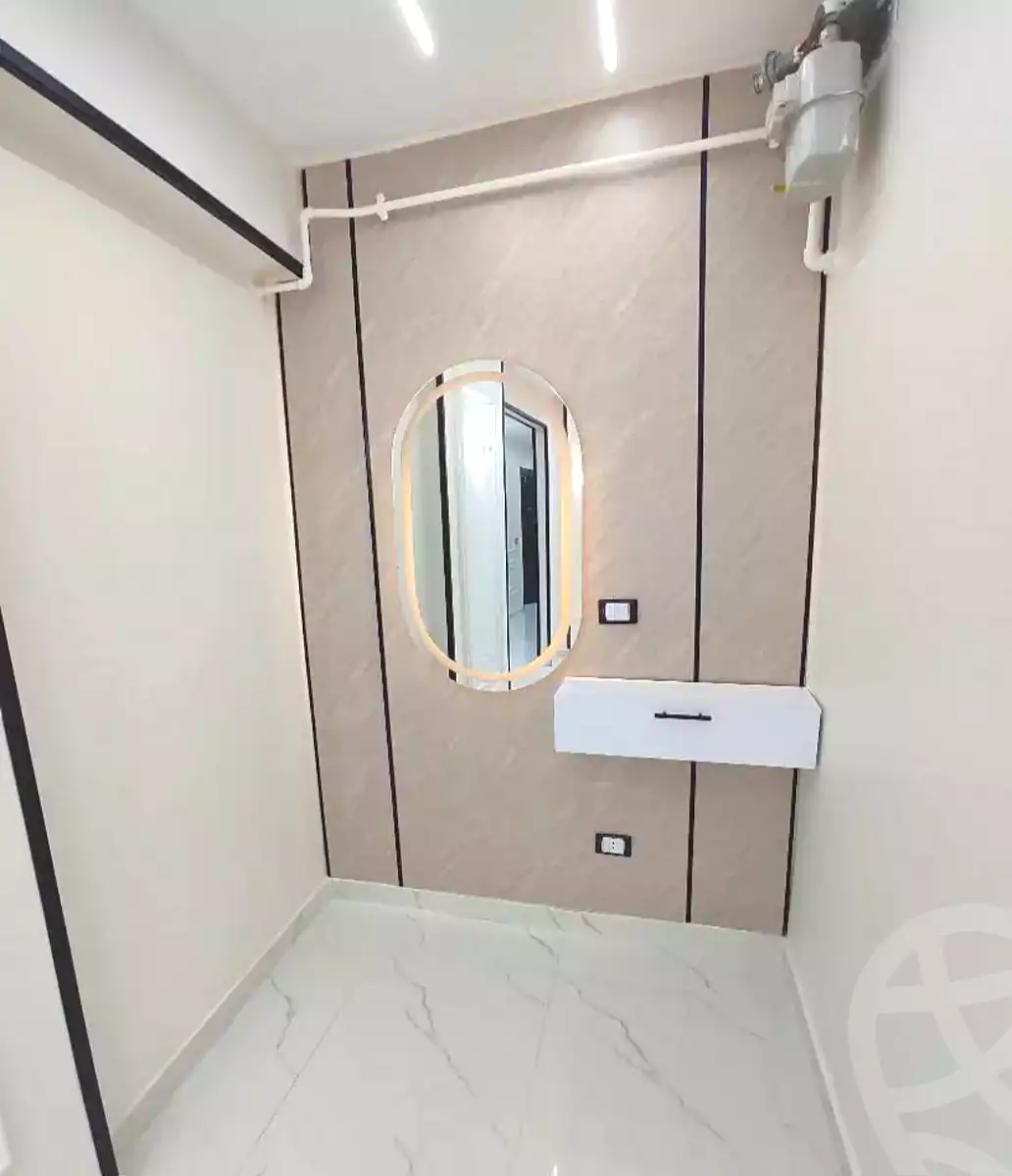 https://aqarmap.com.eg/ar/listing/7297937-for-sale-alexandria-al-agamy-lbytsh-el-reyad-st