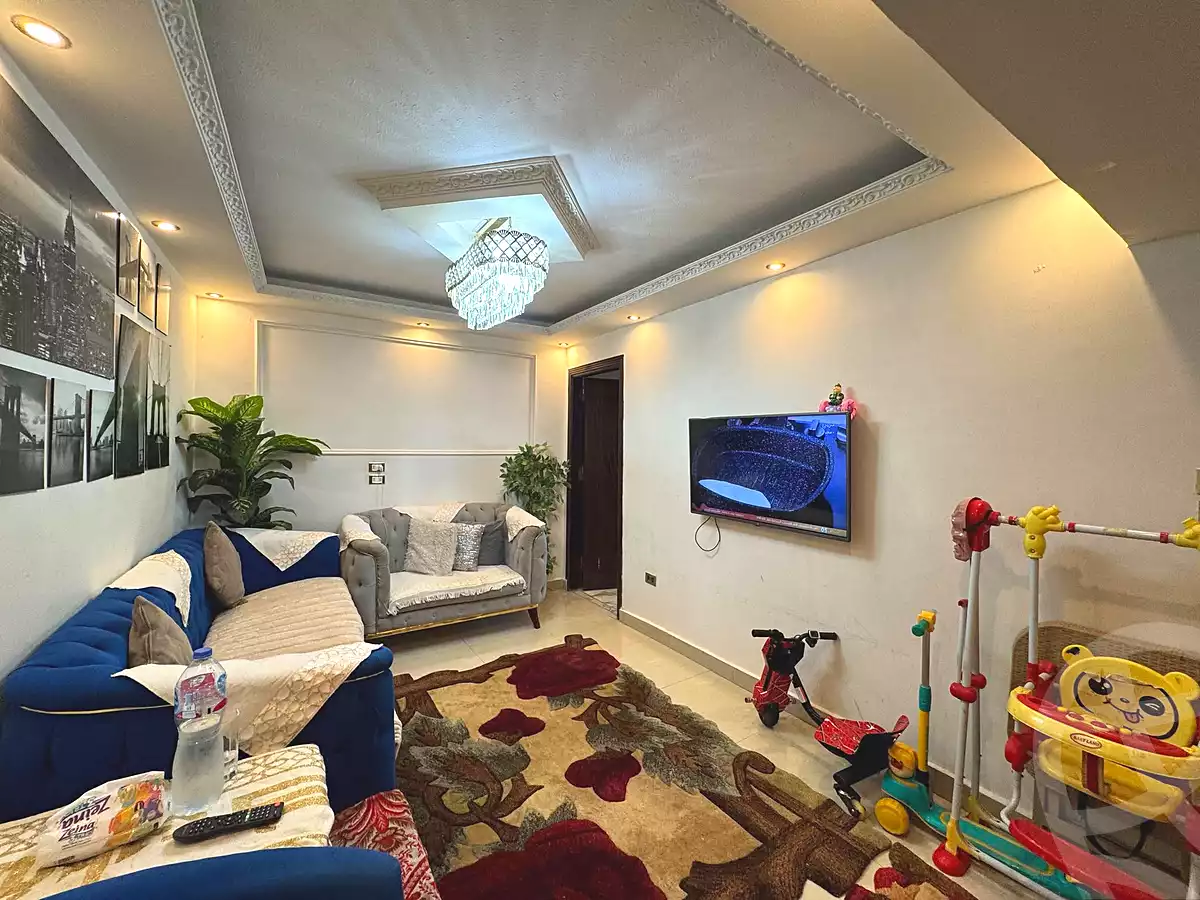 https://aqarmap.com.eg/en/listing/7297985-for-sale-alexandria-camp-cesar