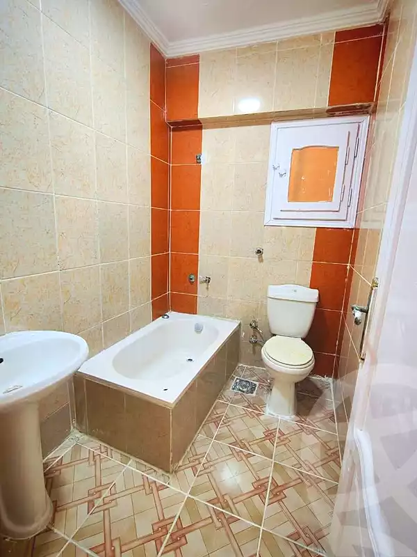 https://aqarmap.com.eg/en/listing/7298078-for-sale-alexandria-al-agamy-shataa-el-nakheel
