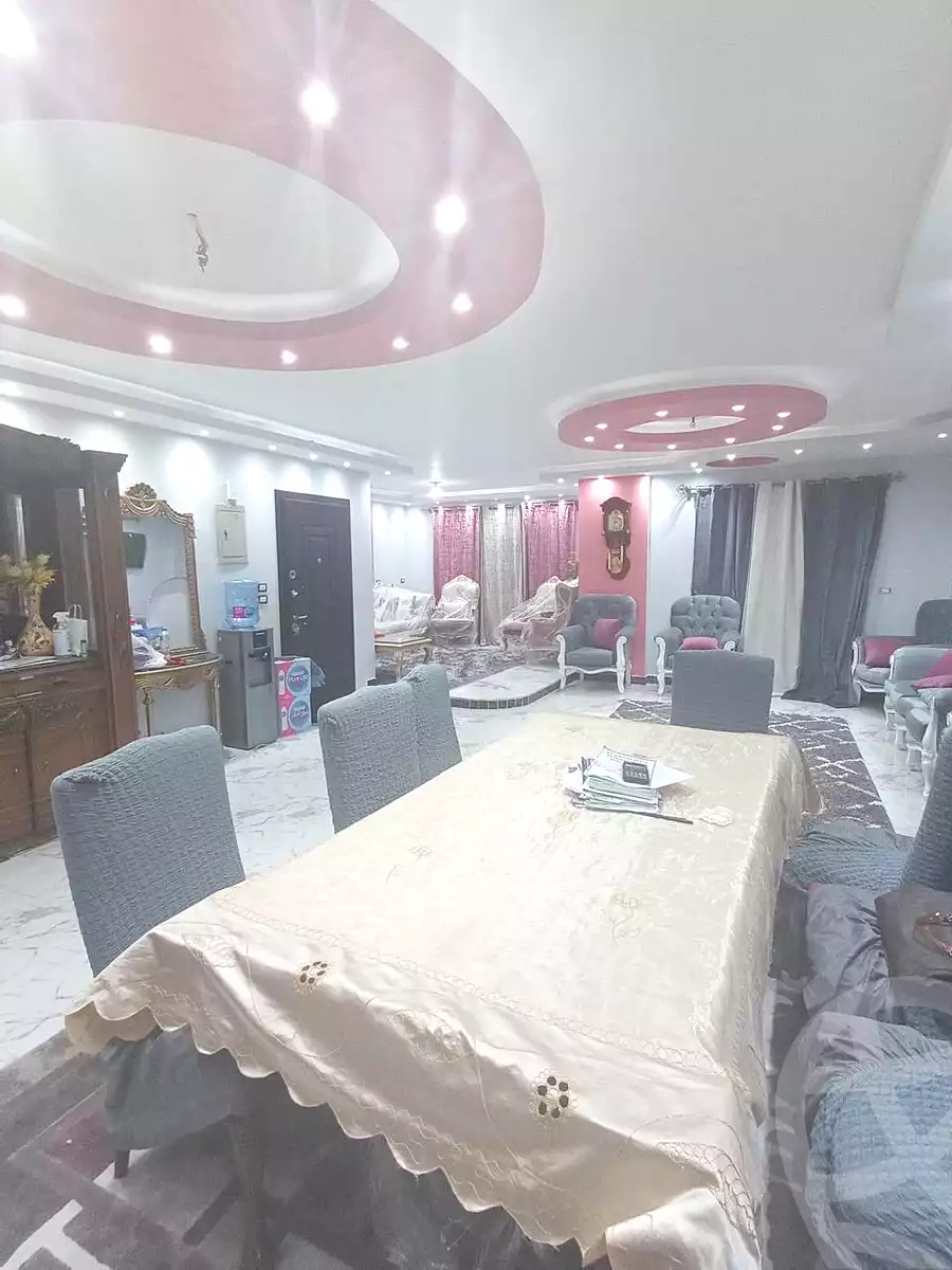 https://aqarmap.com.eg/en/listing/7298179-for-sale-cairo-6th-of-october-compounds-paradise-gardens