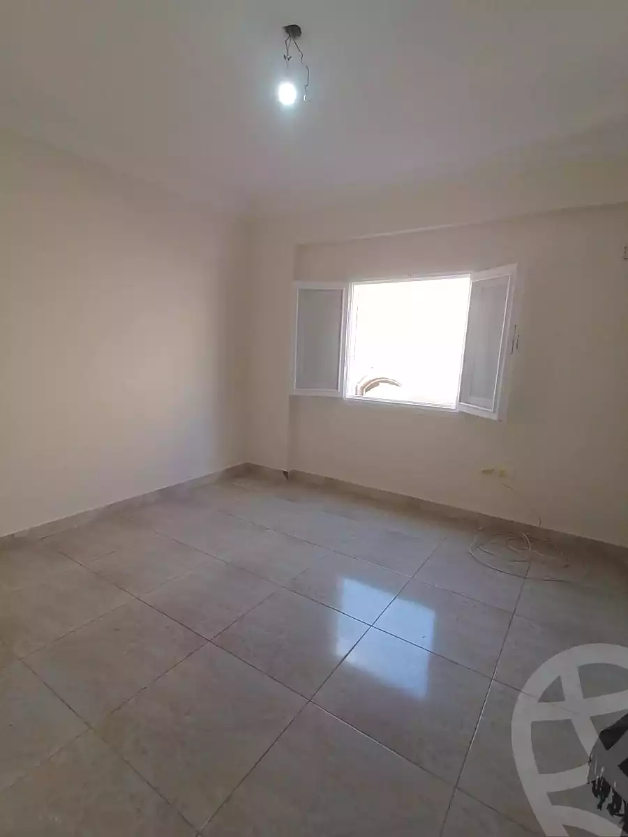 https://aqarmap.com.eg/ar/listing/7298204-for-sale-cairo-new-cairo-el-narges-el-narges-omarat-abdallah-el-nadim-st