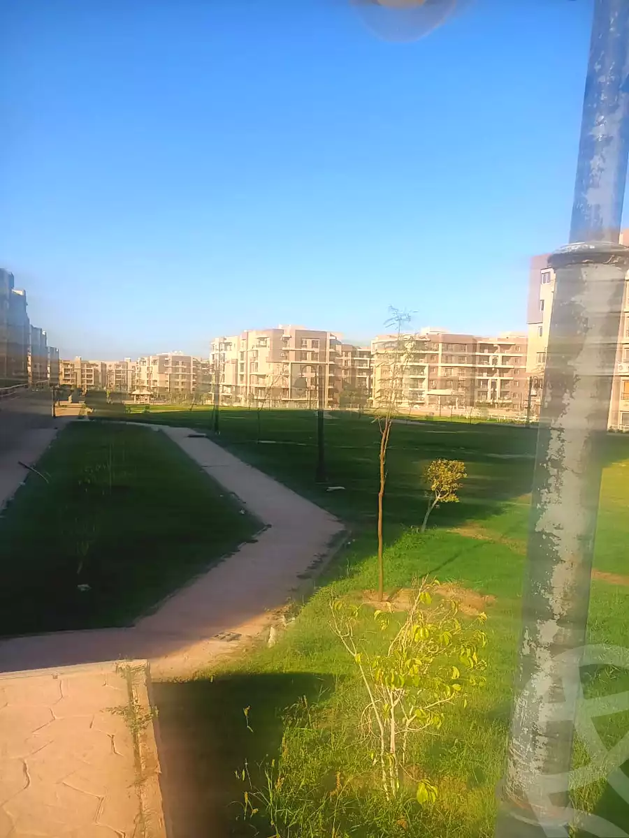 https://aqarmap.com.eg/en/listing/7298292-for-rent-cairo-6th-of-october-hadaeq-october-compounds-dar-misr