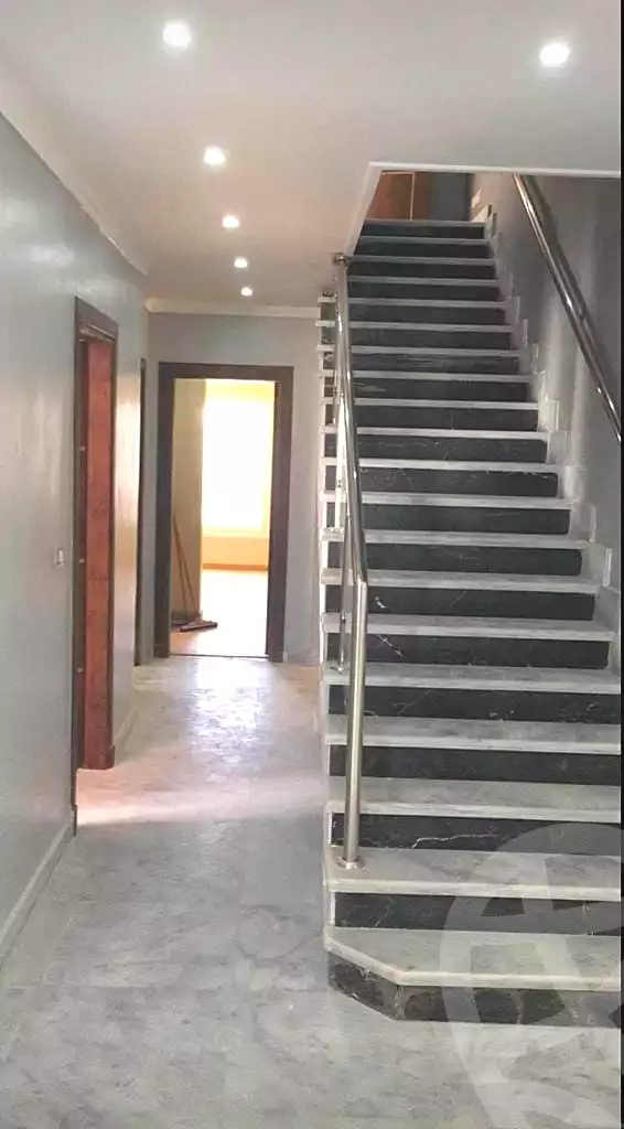 https://aqarmap.com.eg/ar/listing/7298307-for-sale-cairo-new-cairo-compounds-mountain-view1-1-compound