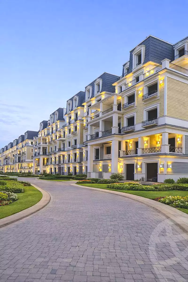 https://aqarmap.com.eg/en/listing/7298376-for-sale-cairo-new-cairo-compounds-mountain-view1-1-compound
