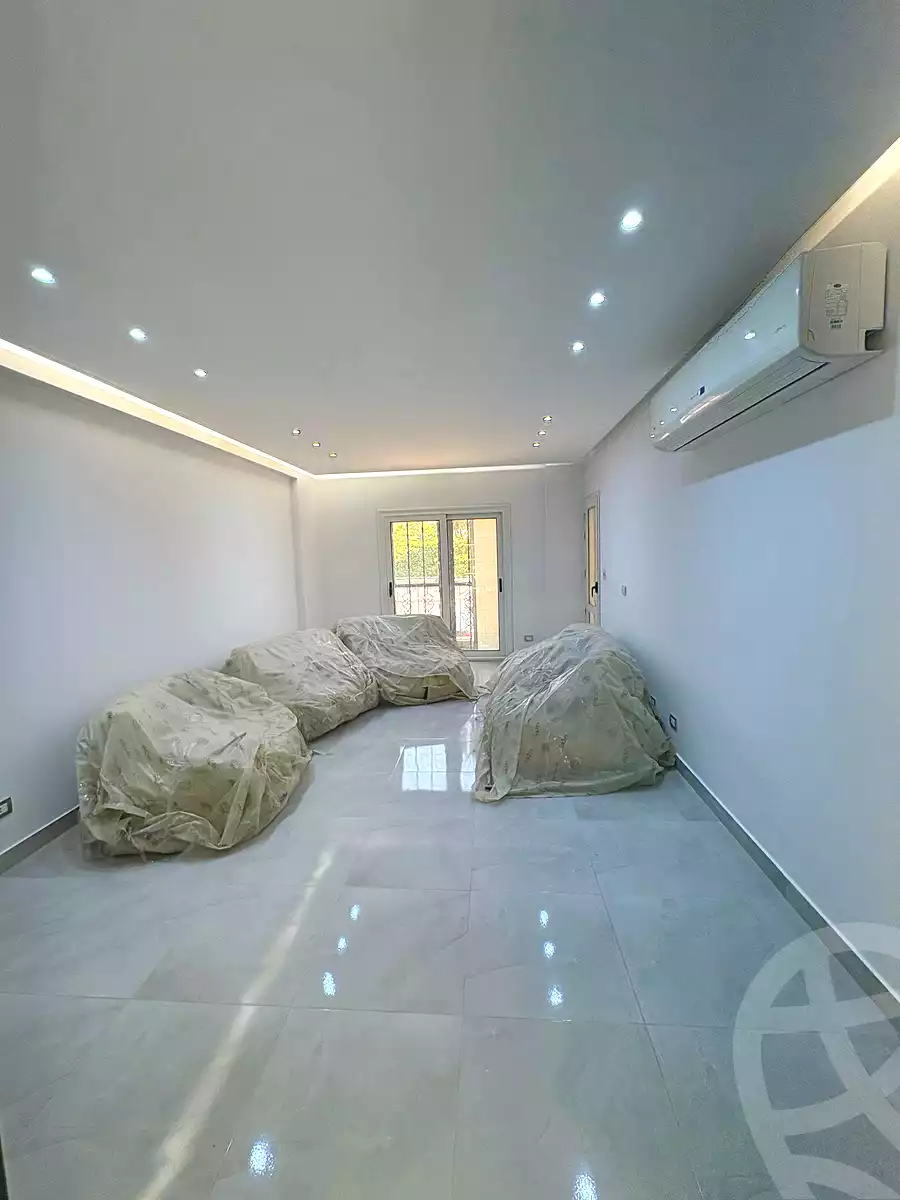 https://aqarmap.com.eg/en/listing/7298467-for-sale-cairo-new-cairo-lrhb-city-phase-2-amr-ibn-el-aas-st