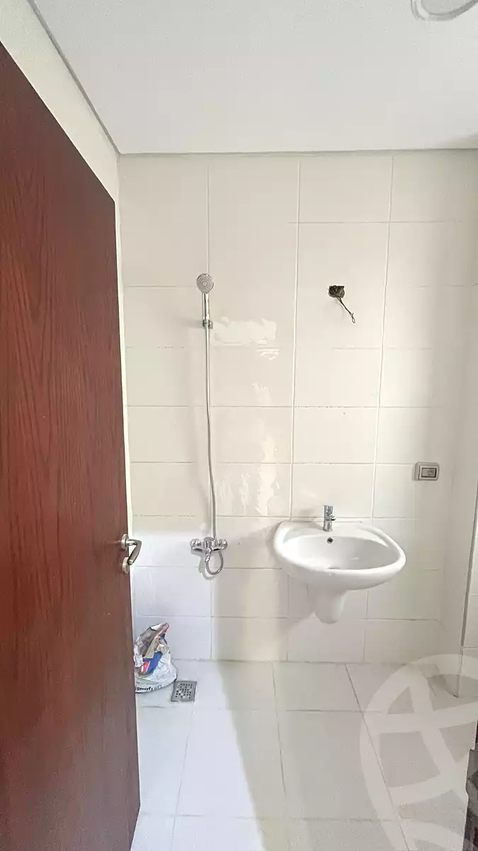 https://aqarmap.com.eg/ar/listing/7298525-for-rent-north-coast-new-alamein-lhy-lltyny-lshrk-ls-wdy-lmsry-llt-myr