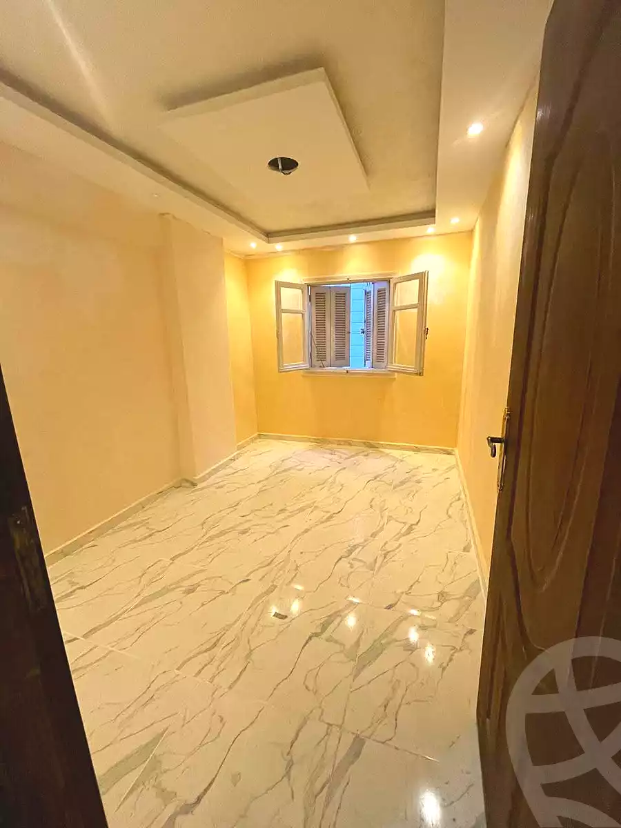 https://aqarmap.com.eg/en/listing/7298821-for-sale-alexandria-bahray-el-anfoshy-sidi-kazman-st