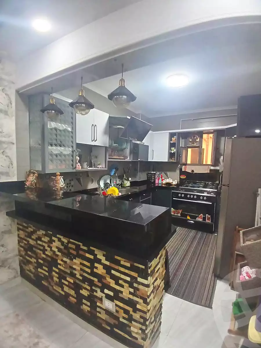 https://aqarmap.com.eg/en/listing/7298837-for-sale-alexandria-lsywf-shamaa