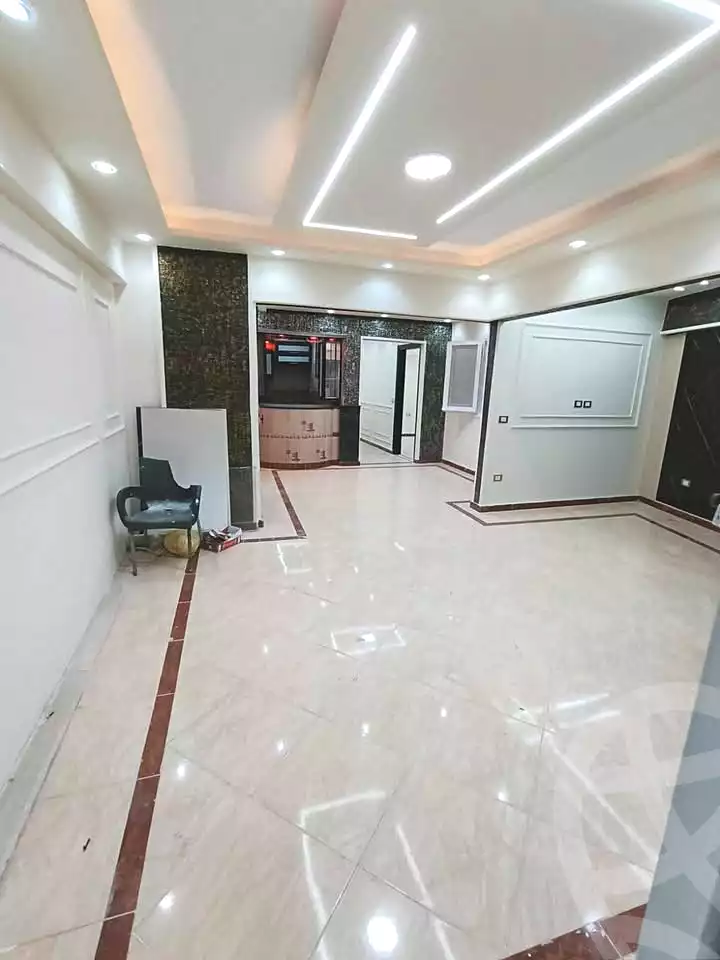 https://aqarmap.com.eg/ar/listing/7299125-for-sale-alexandria-al-agamy-lbytsh