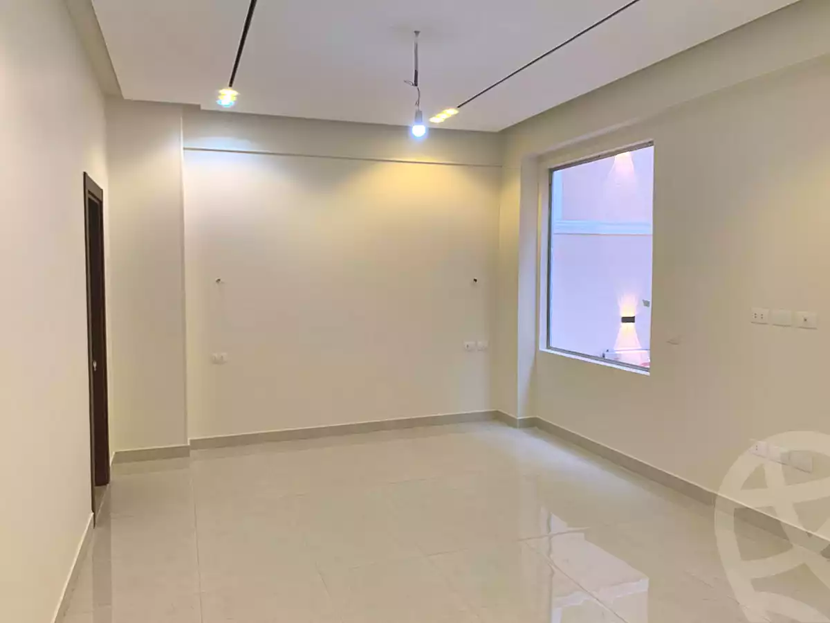 https://aqarmap.com.eg/en/listing/7299218-for-sale-cairo-new-cairo-south-investors-zizinia-st