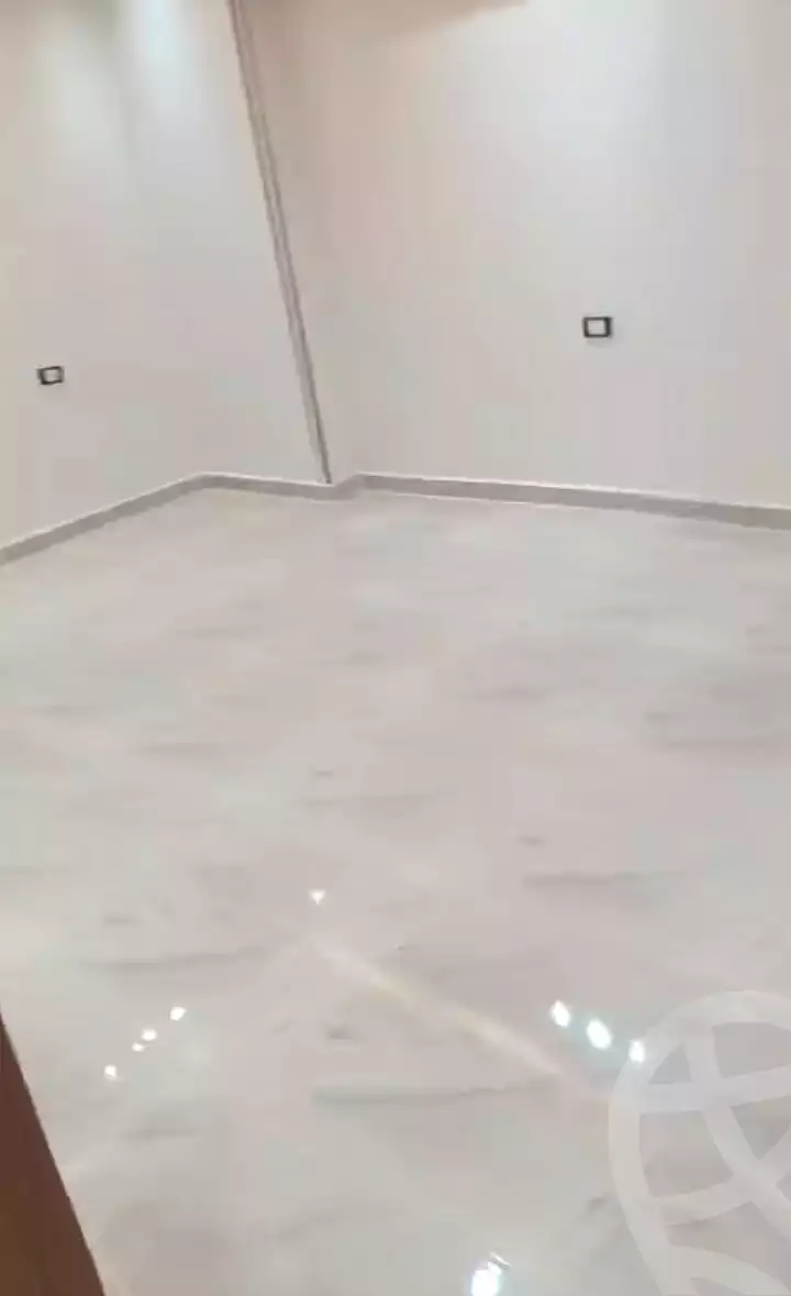https://aqarmap.com.eg/ar/listing/7299295-for-sale-cairo-elnozha-Streettt-27