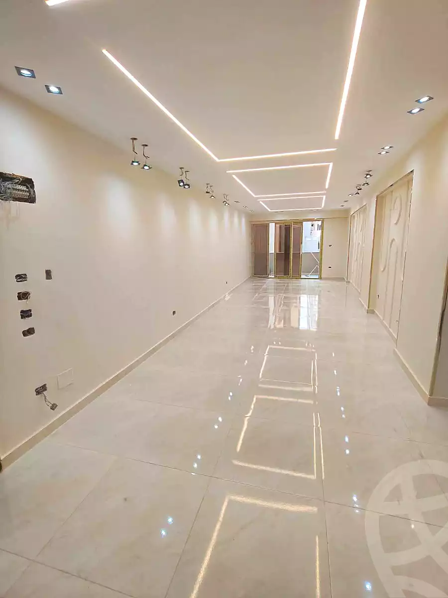 https://aqarmap.com.eg/en/listing/7299301-for-sale-alexandria-sydy-bshr-sydy-bshr-bhry-street-17