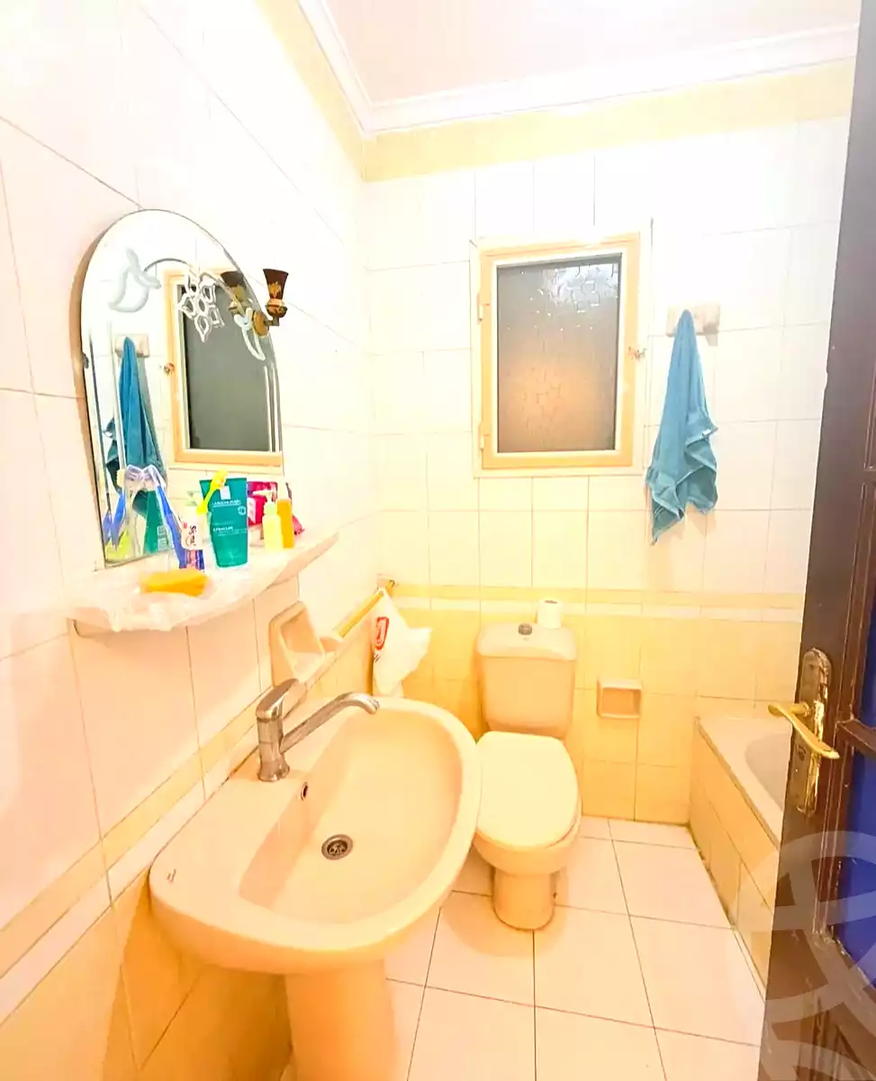 https://aqarmap.com.eg/ar/listing/7299431-for-sale-alexandria-miami-el-gaish-rd-st