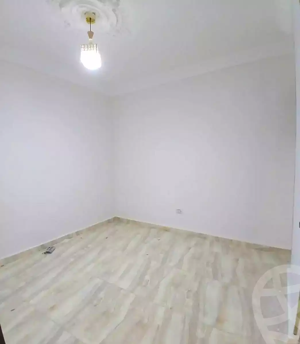 https://aqarmap.com.eg/ar/listing/7299440-for-sale-alexandria-sydy-bshr-sydy-bshr-bhry-mohammed-youssef-ghaly-st
