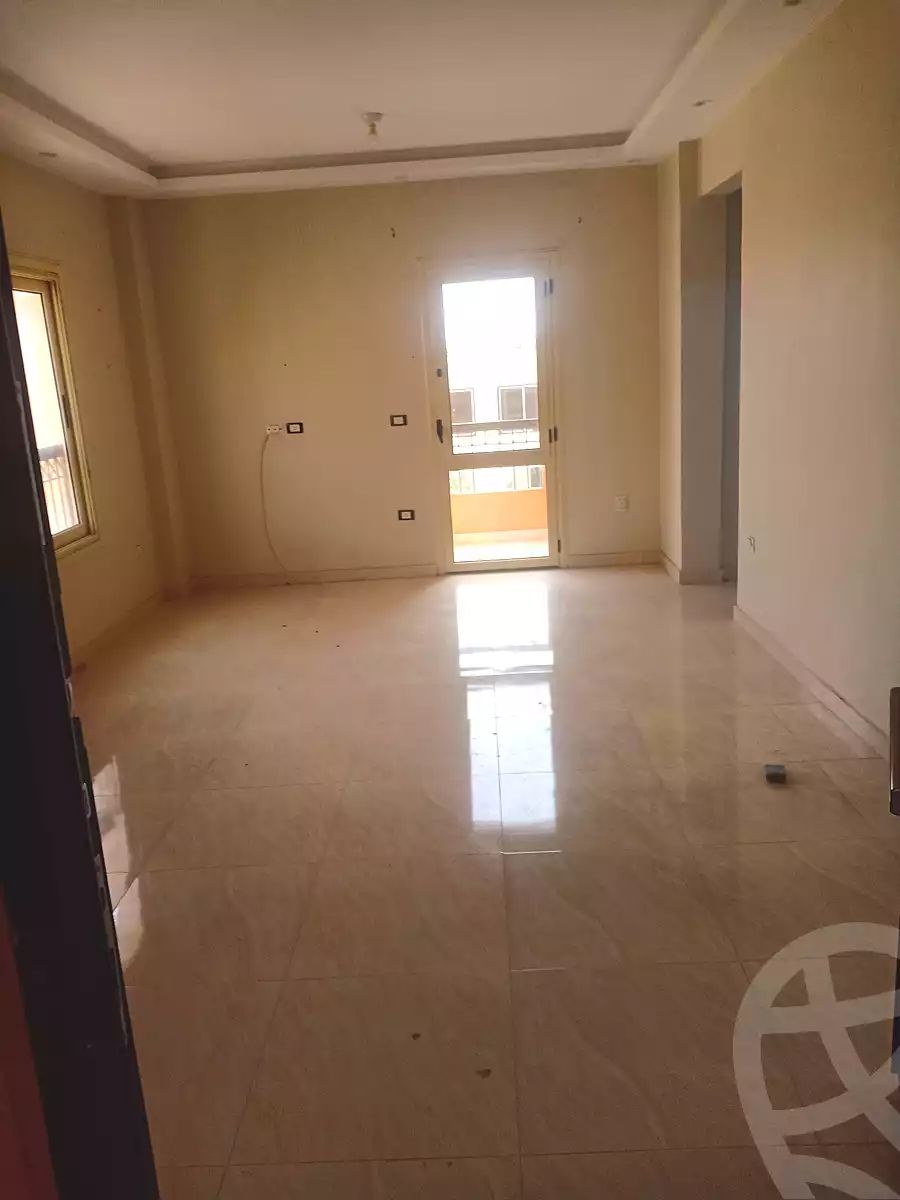 https://aqarmap.com.eg/ar/listing/7299568-for-rent-cairo-6th-of-october-hadaeq-october-compounds-italian-square