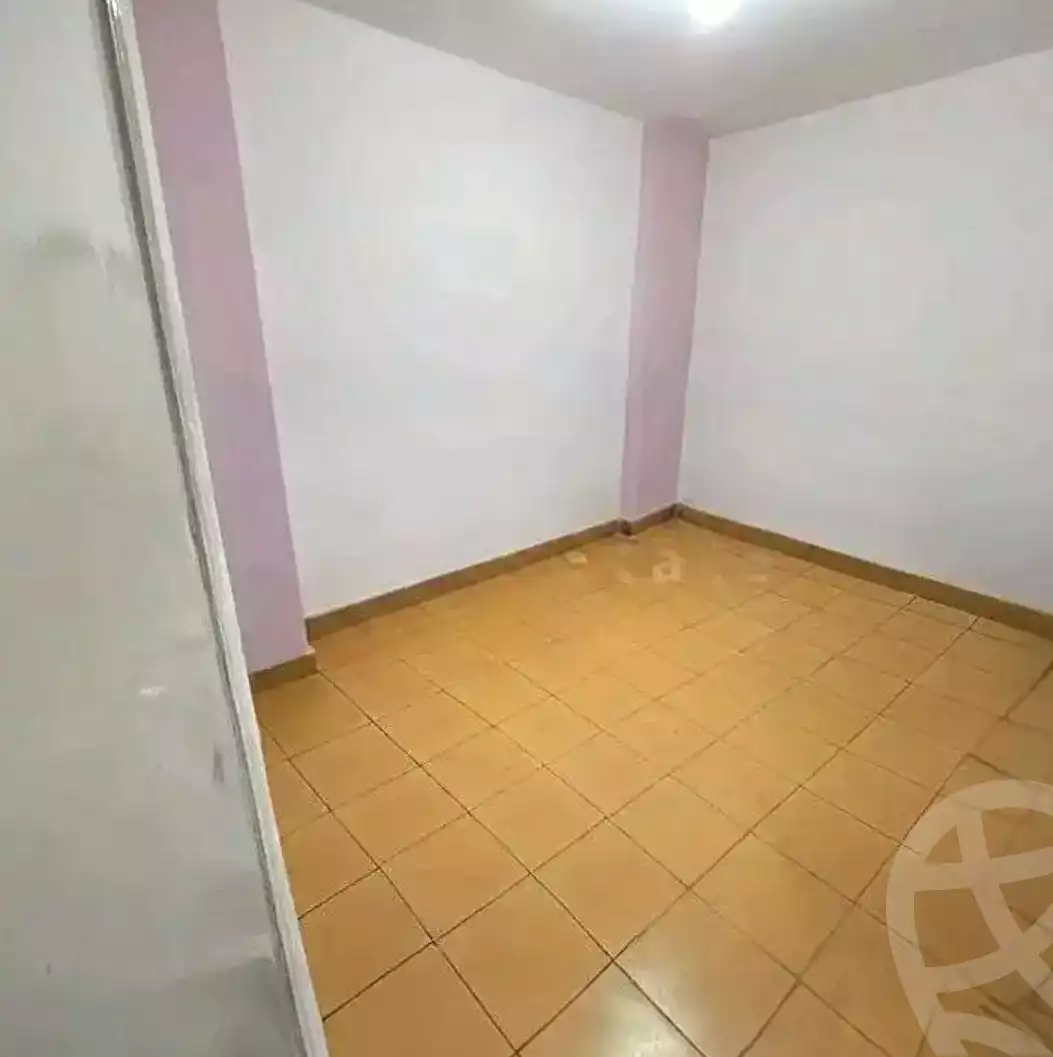https://aqarmap.com.eg/ar/listing/7297902-for-sale-alexandria-sydy-bshr-sydy-bshr-bhry-shr-khld-bn-lwlyd