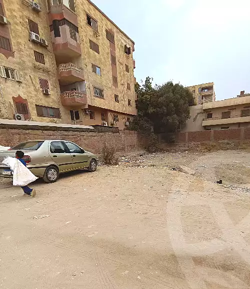 https://aqarmap.com.eg/ar/listing/7299629-for-sale-cairo-ljyz-shareaa-morad  charel degol