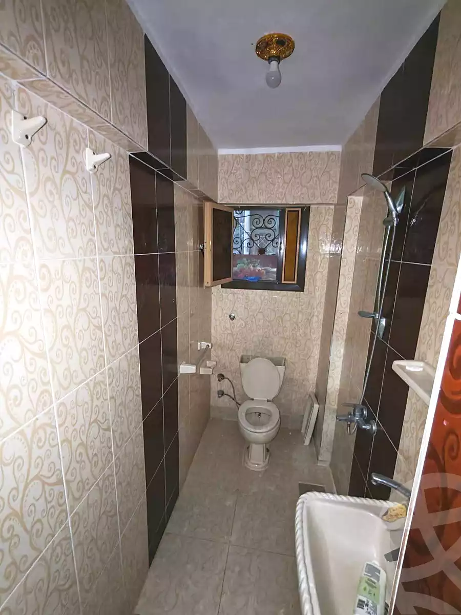 https://aqarmap.com.eg/ar/listing/7299707-for-sale-alexandria-al-agamy-lbytsh-el-salam-st