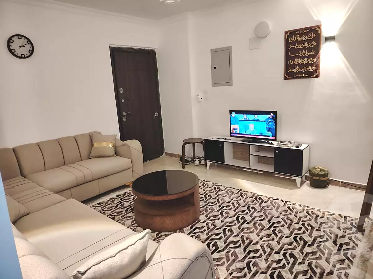 https://aqarmap.com.eg/en/listing/7299808-for-rent-cairo-6th-of-october-hadaeq-october