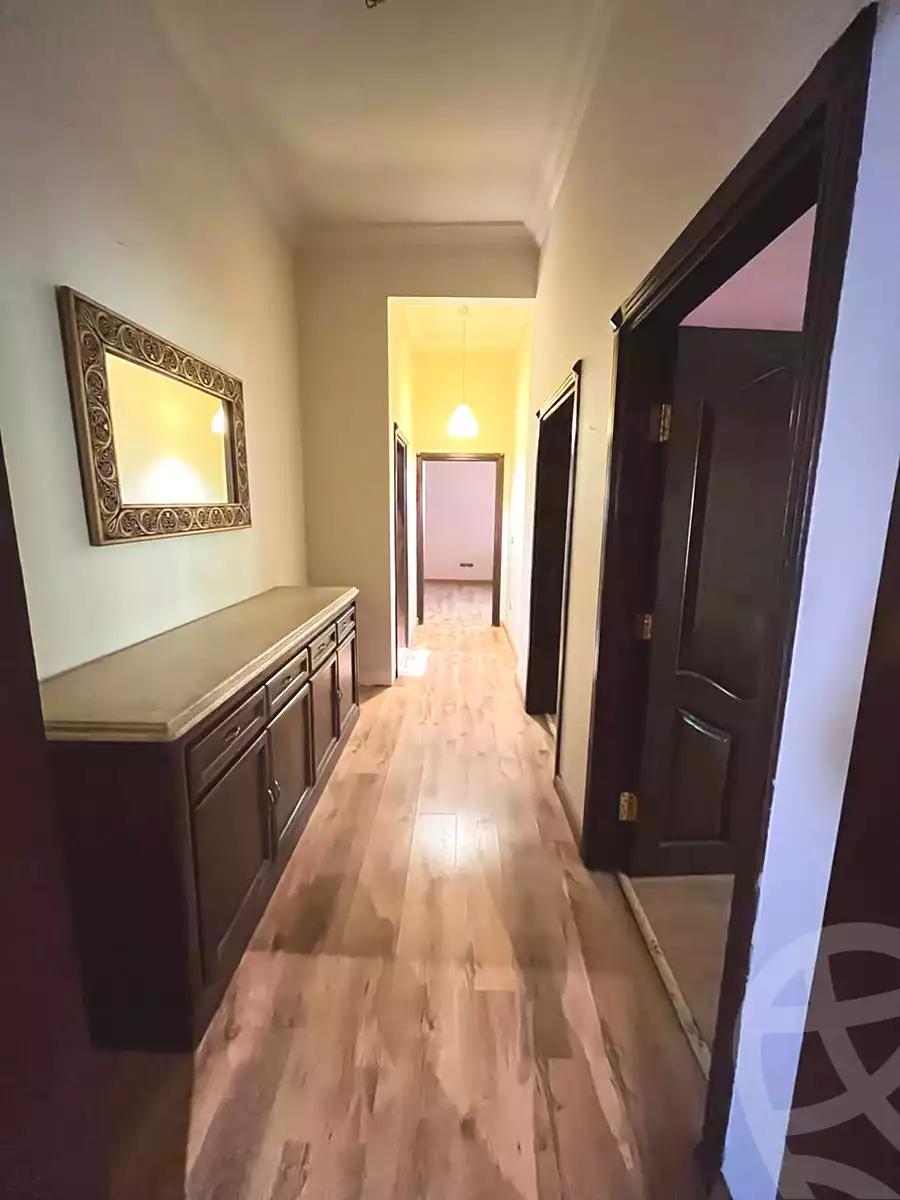 https://aqarmap.com.eg/ar/listing/7300468-for-sale-cairo-new-cairo-ganob-el-akadamiya-south-academy-a-abo-zarr-el-ghifari-st