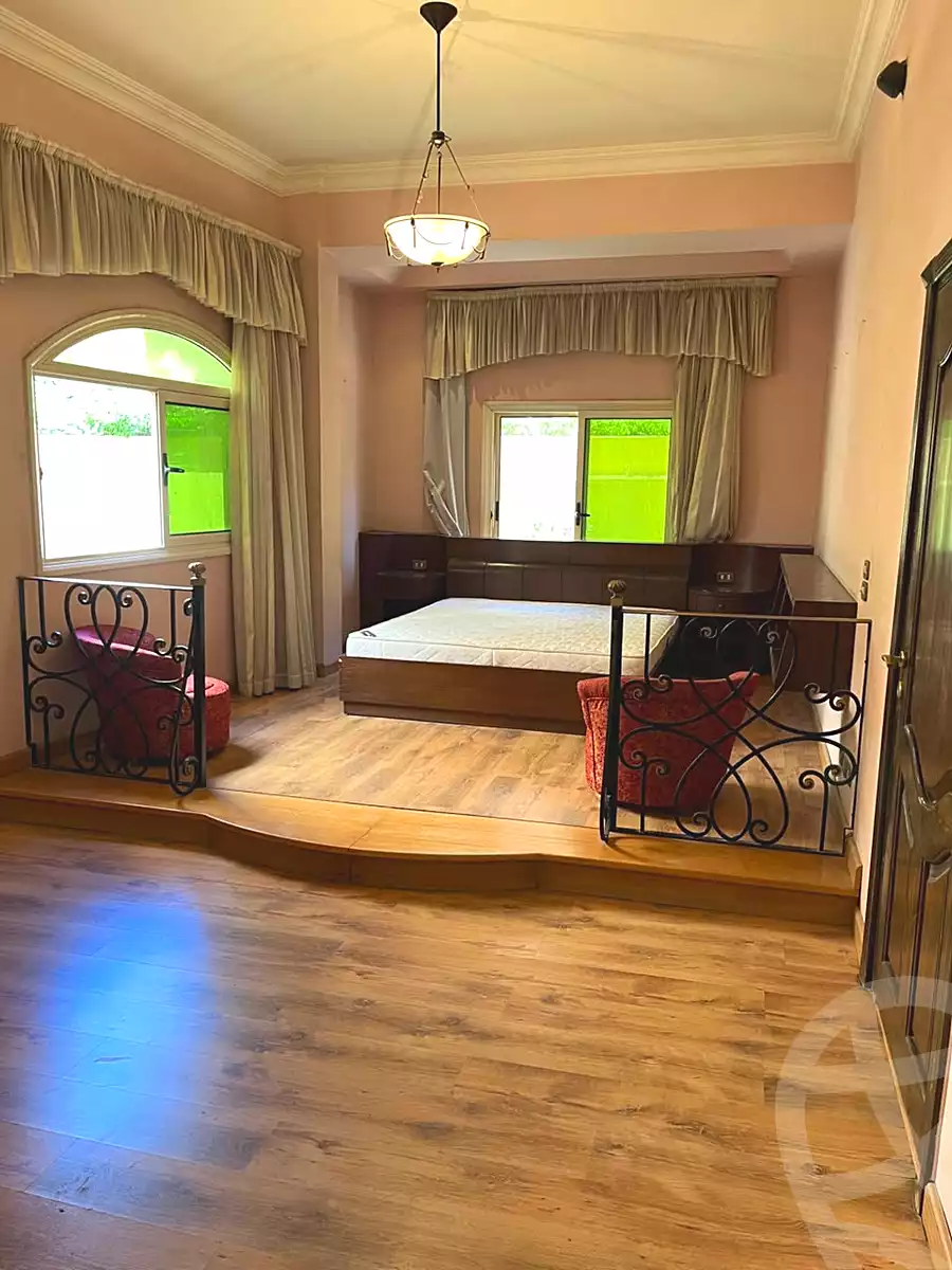 https://aqarmap.com.eg/ar/listing/7300468-for-sale-cairo-new-cairo-ganob-el-akadamiya-south-academy-a-abo-zarr-el-ghifari-st