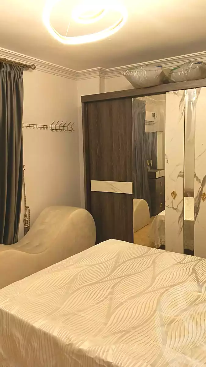 https://aqarmap.com.eg/ar/listing/7300481-for-rent-cairo-6th-of-october-el-ahyaa-neighborhood-2nd-el-yasmin-st