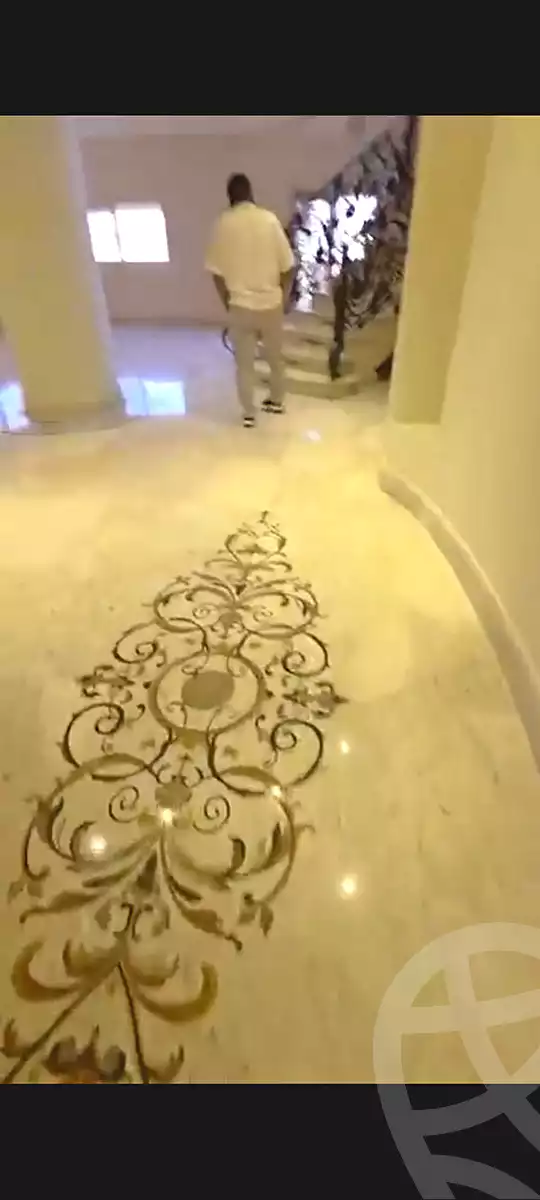 https://aqarmap.com.eg/en/listing/7300548-for-sale-cairo-new-cairo-south-investors-zizinia-st