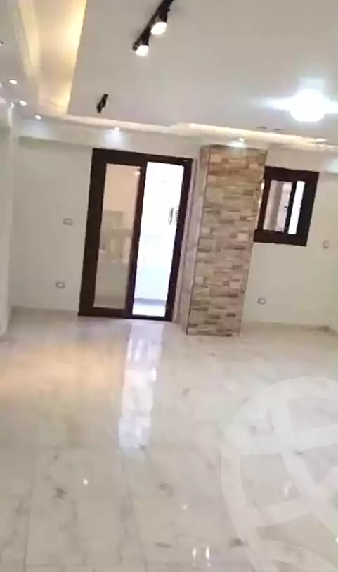 https://aqarmap.com.eg/ar/listing/7300346-for-sale-alexandria-miami-bilal-ibn-rabbah-st