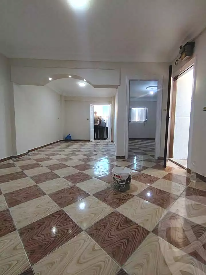 https://aqarmap.com.eg/ar/listing/7300680-for-sale-alexandria-mntq-fr-y-blskndry-el-awayed