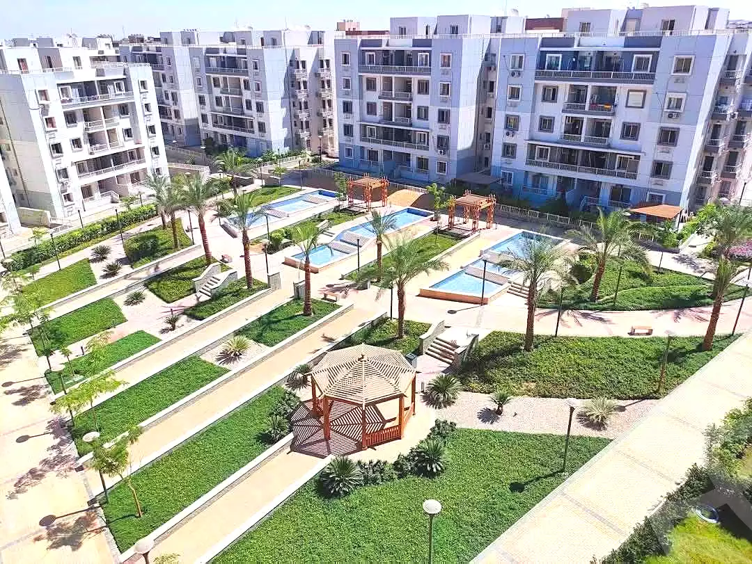 https://aqarmap.com.eg/ar/listing/7300781-for-sale-cairo-new-cairo-compounds-jyd