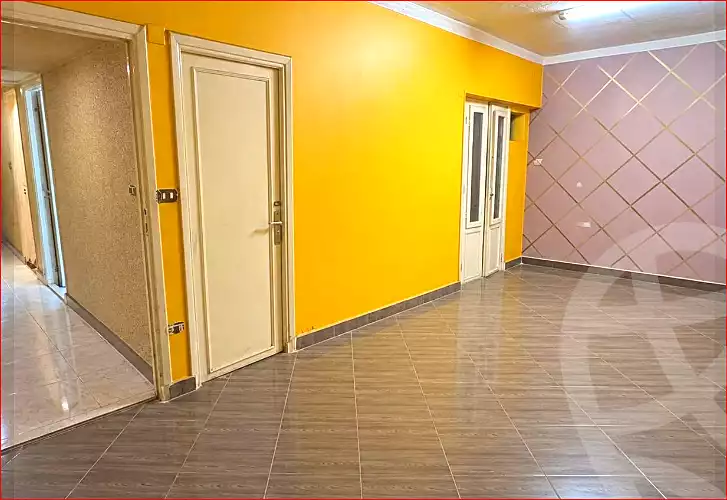 https://aqarmap.com.eg/en/listing/7300887-for-sale-cairo-helwan-mostafa-fahmy-st